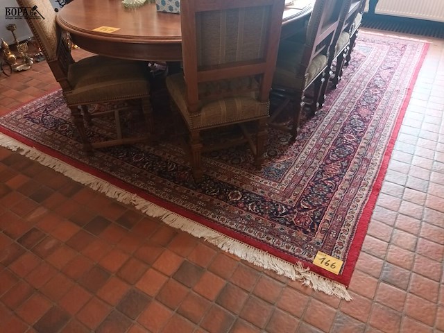 Lot 166 - perzisch tapjit - afbeelding 1 van  4