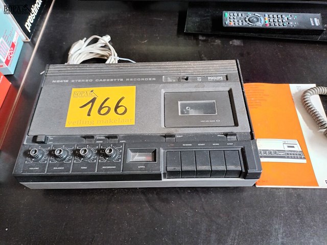 Lot 166 - stereo cassette recorder philips - afbeelding 1 van  4