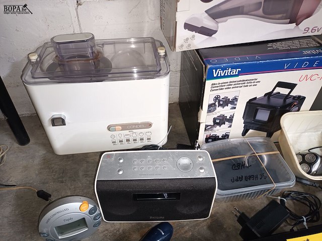 Lot 167 - diverse elektro. 12 stuks - afbeelding 5 van  5