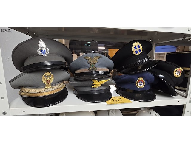 Lot 167 - italië 7 kepies - afbeelding 1 van  8