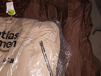 Lot 167 - kledij en accessoires. 15 stuks - afbeelding 2 van  5