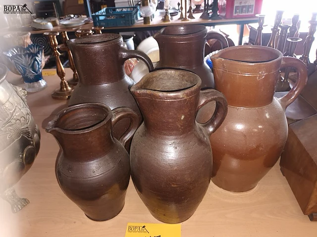 Lot 167 - kruiken in aardewerk. 5 stuks - afbeelding 1 van  3