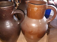 Lot 167 - kruiken in aardewerk. 5 stuks - afbeelding 2 van  3