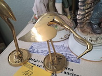 Lot 168 - duo vintage messing kraanvogels - afbeelding 2 van  2