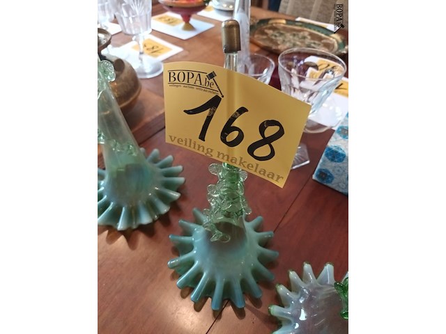 Lot 168 - pique-fleur onderdelen. 3 stuks - afbeelding 4 van  6