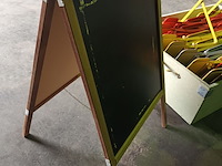 Lot 169 - dubbelzijdig stoepbord - afbeelding 3 van  3