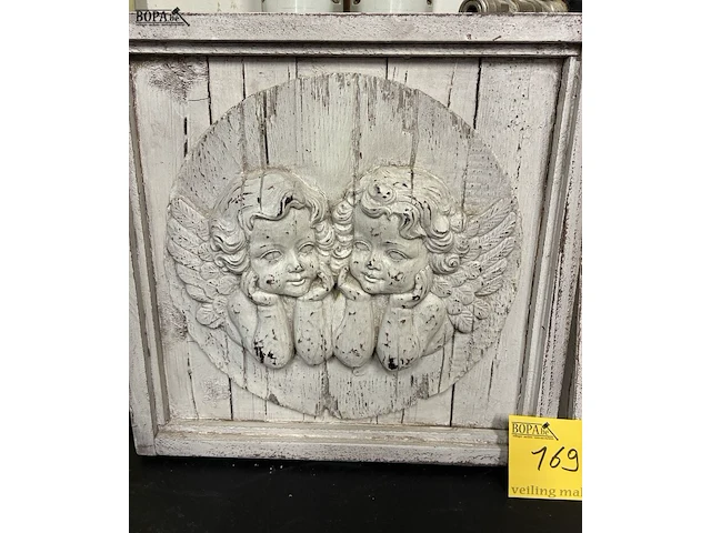 Lot 169 - houten wanddecoratie engel - 2 stuks - afbeelding 2 van  3