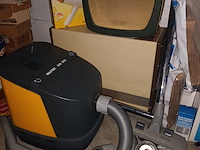 Lot 169 - huishoud elektro. 9 stuks - afbeelding 1 van  3