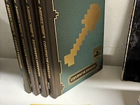 Lot 169 - lot minecraft boeken - 4 stuks