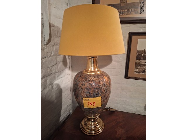 Lot 169 - tafellamp - afbeelding 1 van  1