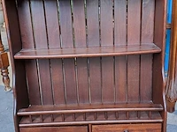 Lot 17 - antieken telefoontafel met lades en antieken houten wandrek - afbeelding 5 van  8