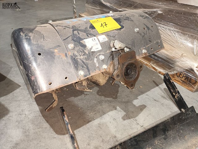 Lot 17 - bertolini grondfrees - afbeelding 3 van  5