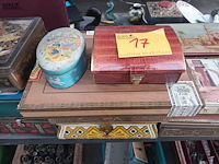 Lot 17 - blikken en houten dozen. 15 stuks - afbeelding 5 van  5