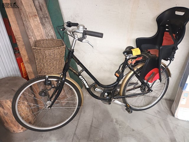 Lot 17 - damesfiets gitane - afbeelding 1 van  4