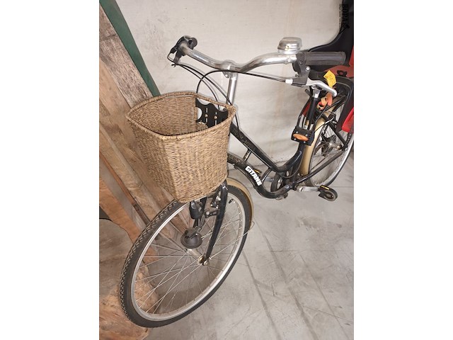 Lot 17 - damesfiets gitane - afbeelding 4 van  4