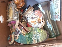 Lot 17 - decoratie. 1 doos - afbeelding 4 van  4