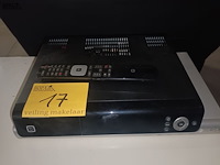 Lot 17 - dvd speler en telenet decoder