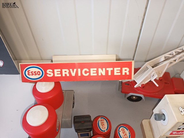 Lot 17 - esso vrachtwagens en accessoires. 14 stuks - afbeelding 8 van  11