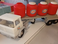 Lot 17 - esso vrachtwagens en accessoires. 14 stuks - afbeelding 11 van  11