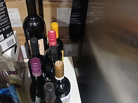 Lot 17 - flessen rode wijn. 8 stuks - afbeelding 2 van  5