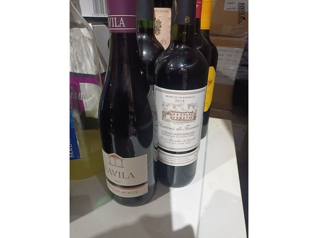 Lot 17 - flessen rode wijn. 8 stuks - afbeelding 4 van  5