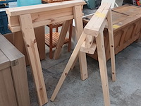 Lot 17 - houten schragen. 2 stuks - afbeelding 2 van  2