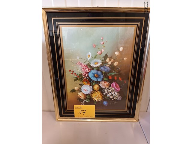 Lot 17 - kader met bloemen - afbeelding 1 van  3