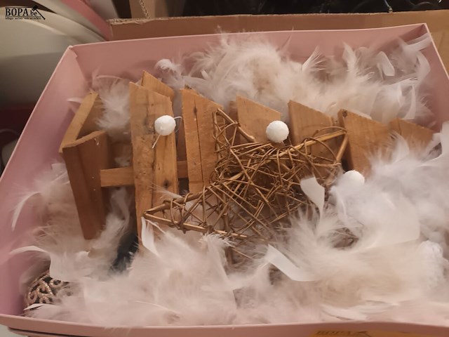 Lot 17 - kerstdecoratie en verlichting - afbeelding 2 van  4