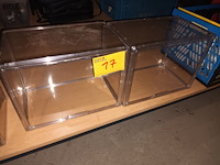 Lot 17 - kunststof opbergbox. 2 stuks
