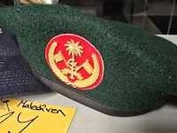 Lot 17 - maladiven 2 stuks - afbeelding 3 van  3