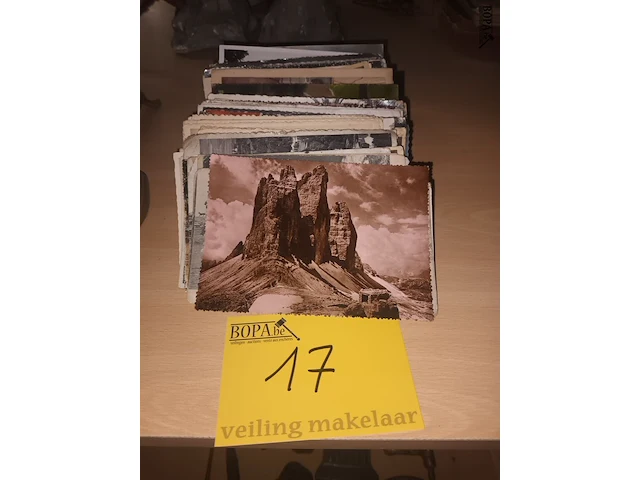 Lot 17 - oude postkaarten - afbeelding 1 van  5