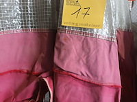 Lot 17 - parasol met voet - afbeelding 3 van  3