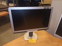 Lot 17 - philips led monitor 59 cm. 2 stuks