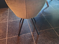 Lot 17 - ronde tafel met 4 stoelen - afbeelding 4 van  5