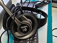 Lot 17 - toetsenbord logitec + koptelefoon logitec - afbeelding 2 van  5