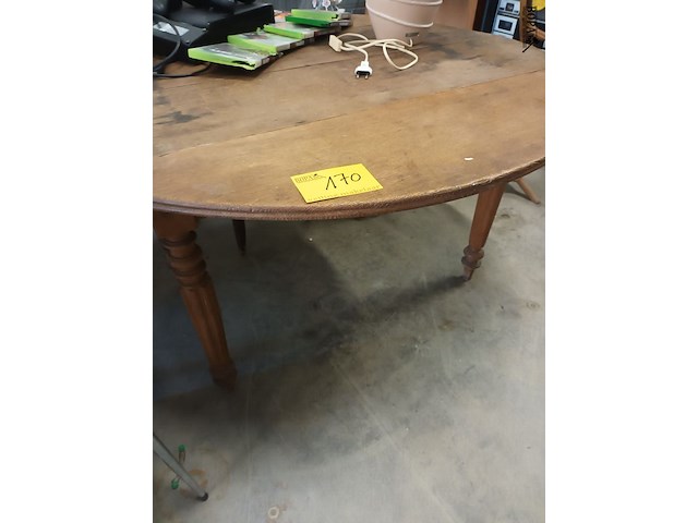 Lot 170 - antieke tafel - afbeelding 1 van  4