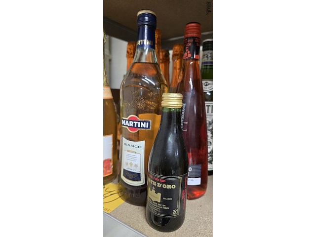 Lot 170 - aperitieven 9 stuks - afbeelding 2 van  6