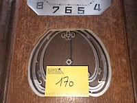 Lot 170 - muurklok