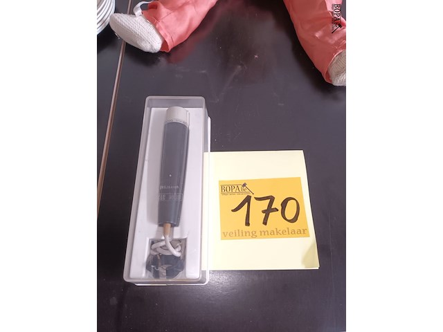 Lot 170 - retro micro grundig - afbeelding 1 van  3