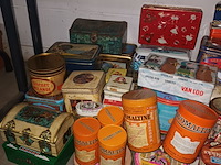 Lot 171 - blikken dozen en sigarenkistjes - afbeelding 4 van  4