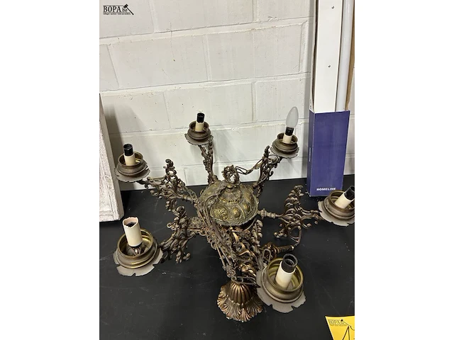Lot 171 - lot luster en kandelaars + tl armatuur met lamp - 5 stuks - afbeelding 4 van  4