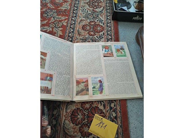 Lot 171 - lot oude boeken met tekeningen en prenten - afbeelding 6 van  6