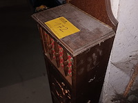 Lot 172 - brocante kastje voor stokbroden - afbeelding 4 van  4
