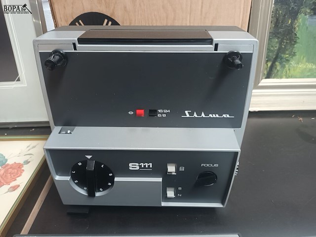 Lot 172 - filmprojector silma - afbeelding 3 van  4