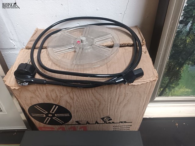 Lot 172 - filmprojector silma - afbeelding 4 van  4