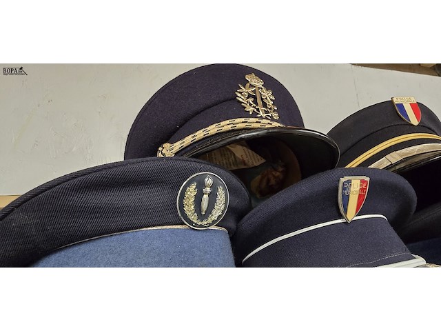 Lot 172 - frankrijk 8 kepies - afbeelding 4 van  7