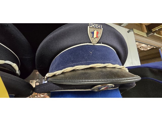 Lot 172 - frankrijk 8 kepies - afbeelding 6 van  7