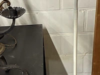 Lot 172 - staanlamp