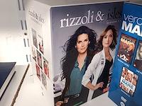 Lot 173 - dvd box politieserie. 2 stuks - afbeelding 3 van  3