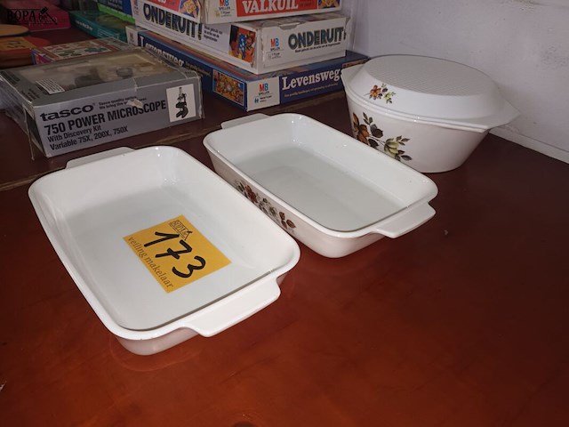 Lot 173 - ovenschalen pyrex. 3 stuks - afbeelding 4 van  4